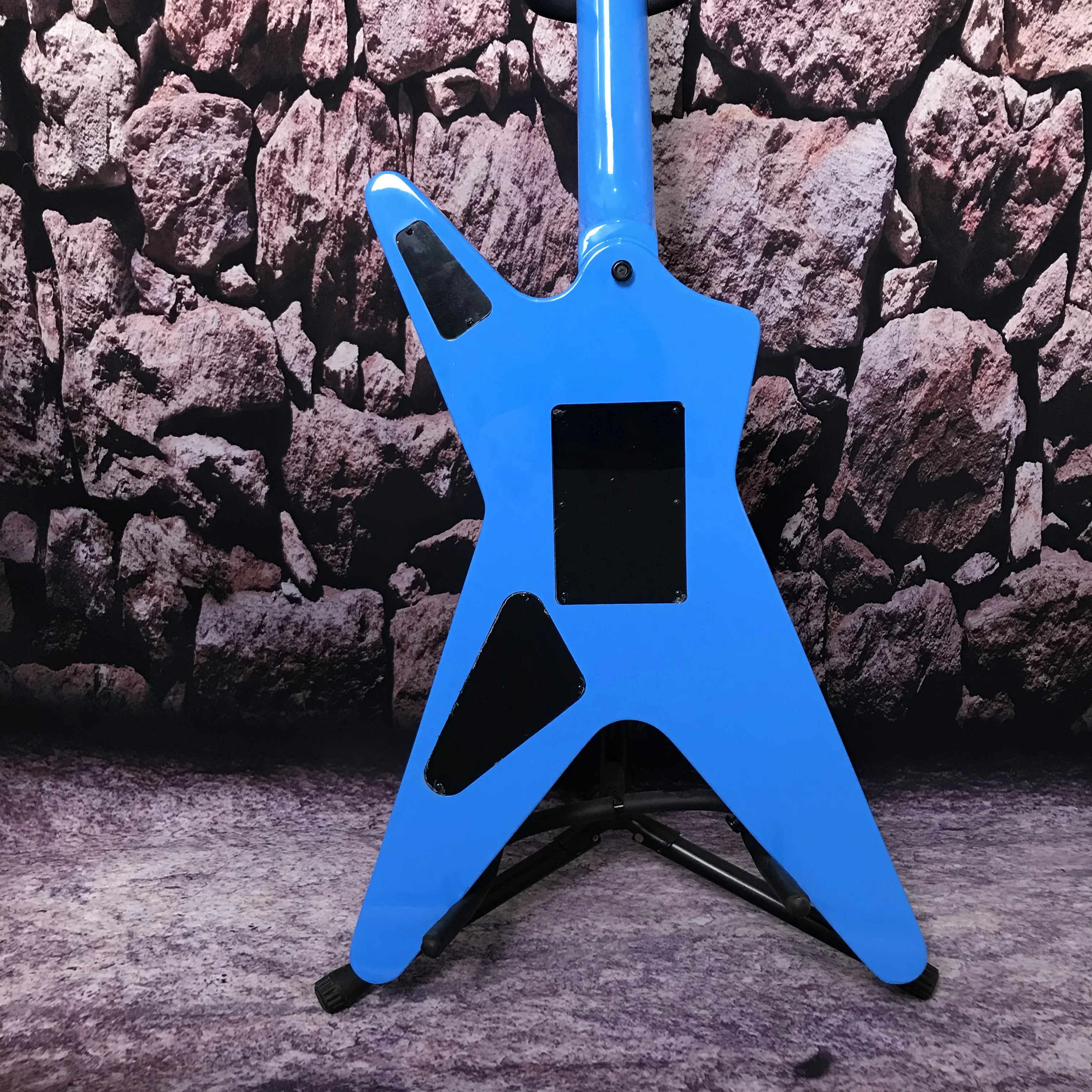 Factory custom Electric Guitar  blue de an lightning tremolo system