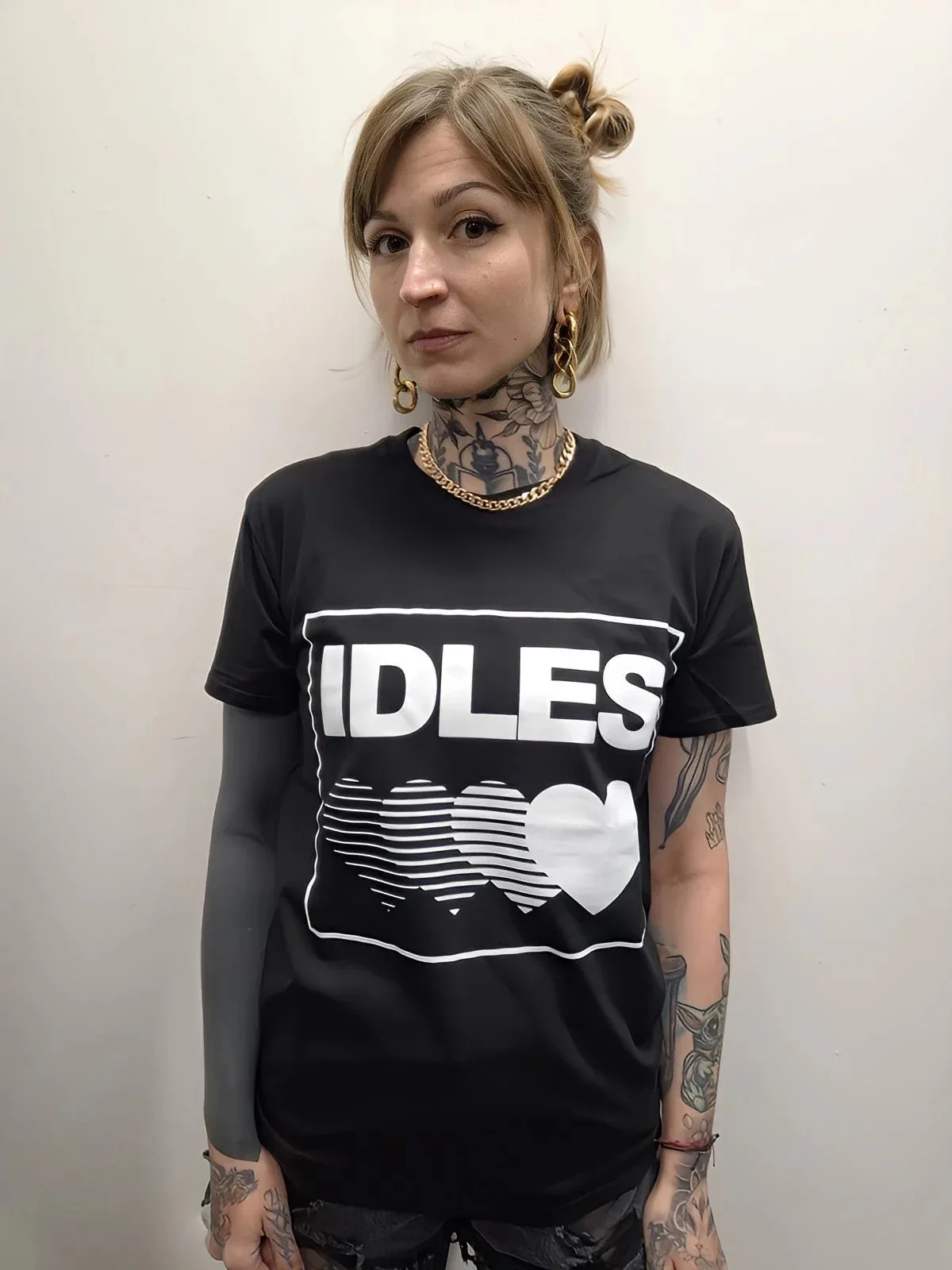 Idles Scattered Floral Letters Print Cotton T-Shirt Punk Rock Band Unisex Short Sleeve Tee