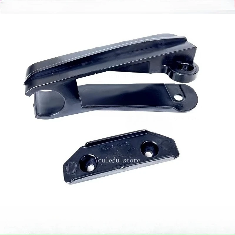 

Suitable for Jinpeng 502/X Huanglong 300 Hurricane 302 Benali 502C Chase 350 Chain Protection Block Buffer Rubber Guide