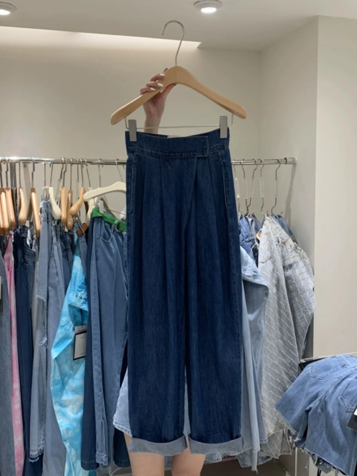 

Loose Summer Dad Jeans Casual Pleated Magic Tape High Waist Wide Leg Pants Korean Sle Versatile New Model Light Blue
