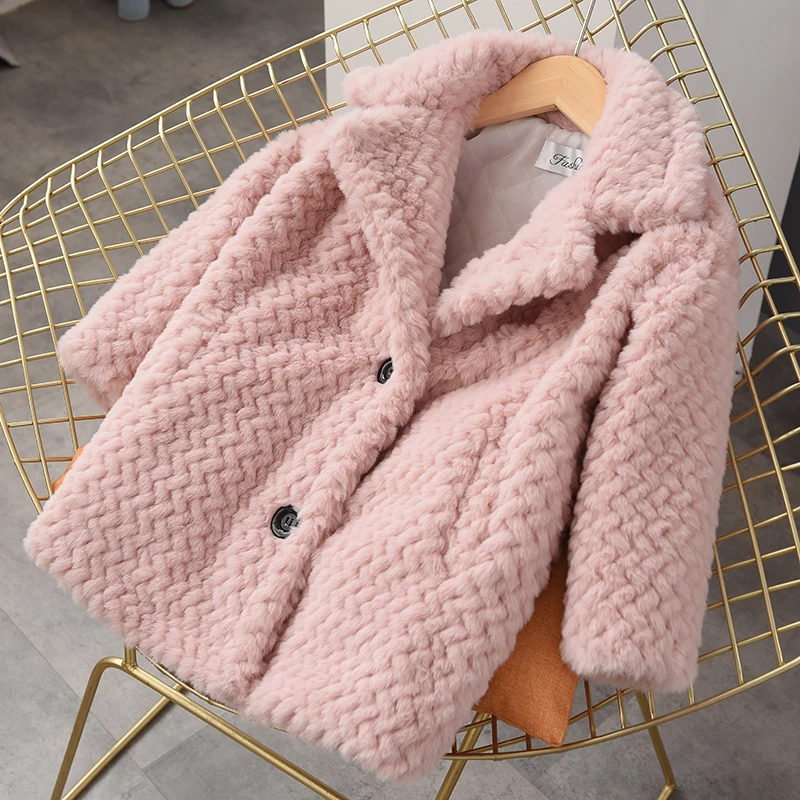 Girls Clothing Fleece Padded Cotton Coat Winter 2023 New Fashionable Lamb Fleece Thick Kids Casual Simple Faux Fur Coat