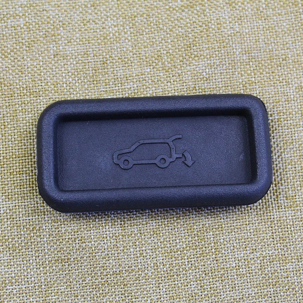 Rear Lower Tail Gate Release Rubber Button Cover LR031833 For Land Range Rover 2003-2012