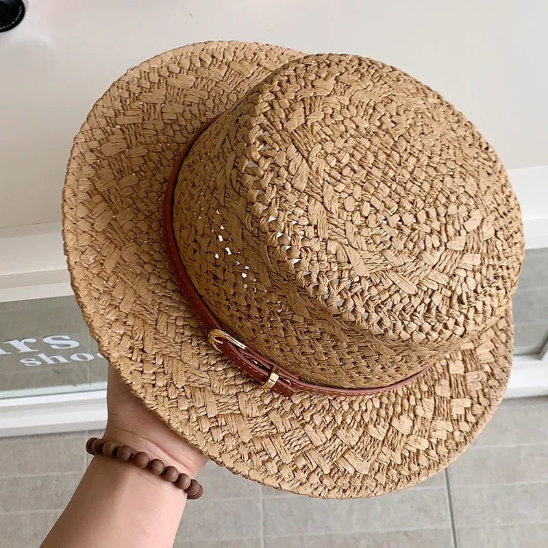 Women's retro flat topped straw hat British style summer hollowed out sunshade hat seaside vacation style grass woven sun hat