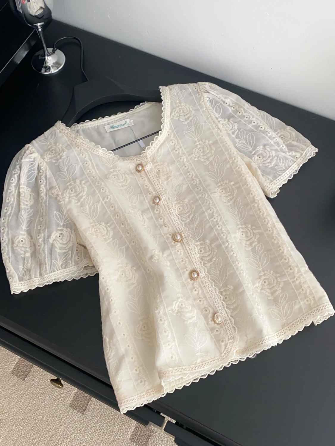 ปักเสื้อผู้หญิงฤดูร้อนใหม่ SLIM FIT แขนสั้นลูกไม้แฟชั่นสตรี Elegant ออกแบบเสื้อ VINTAGE เสื้อเดินทาง