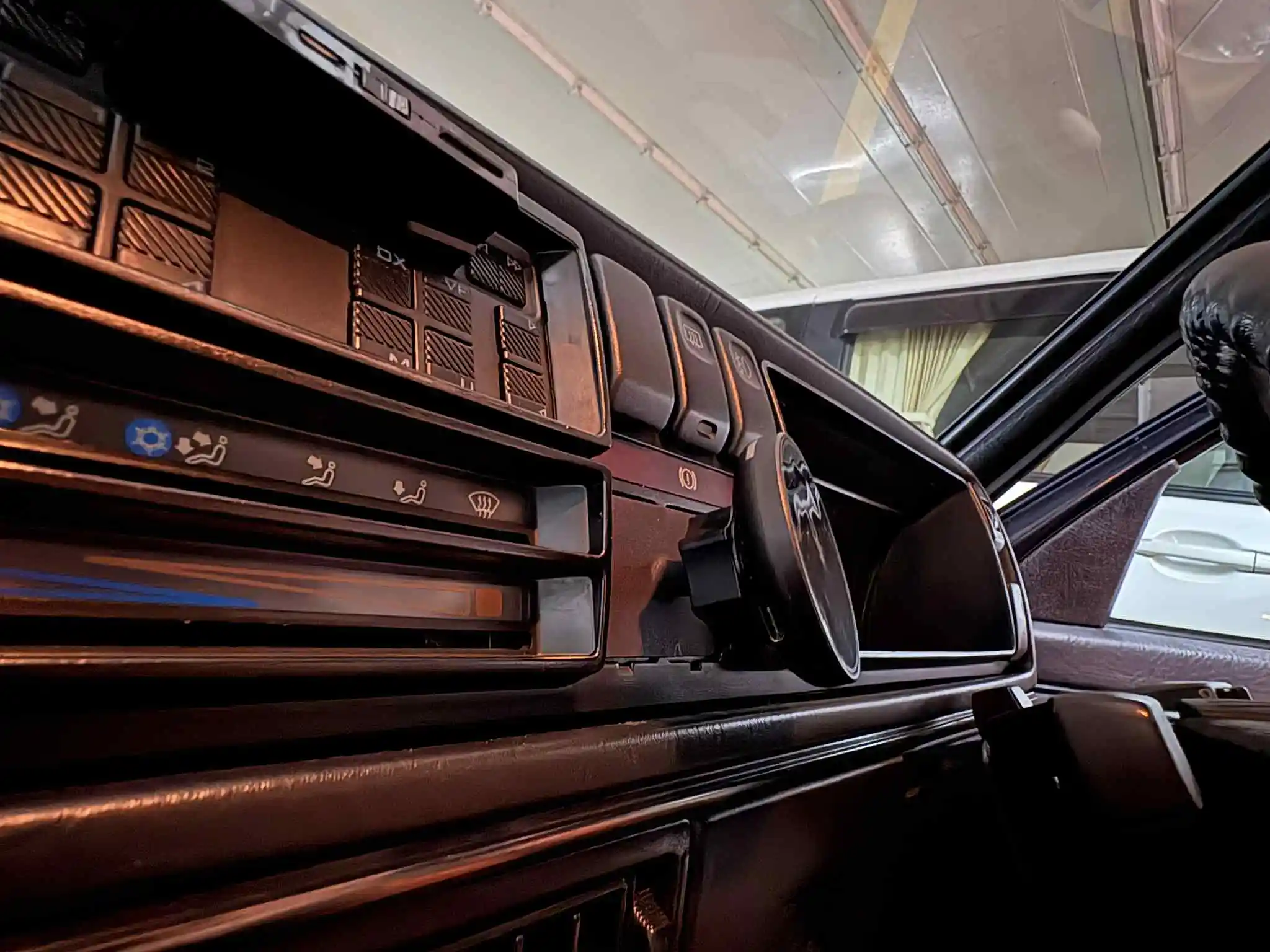 

Car Phone Mount Mag Safe Char ger For VW MK2 Golf Jetta GTI GLI 8V 16V - LHD RHD Best Value Parts