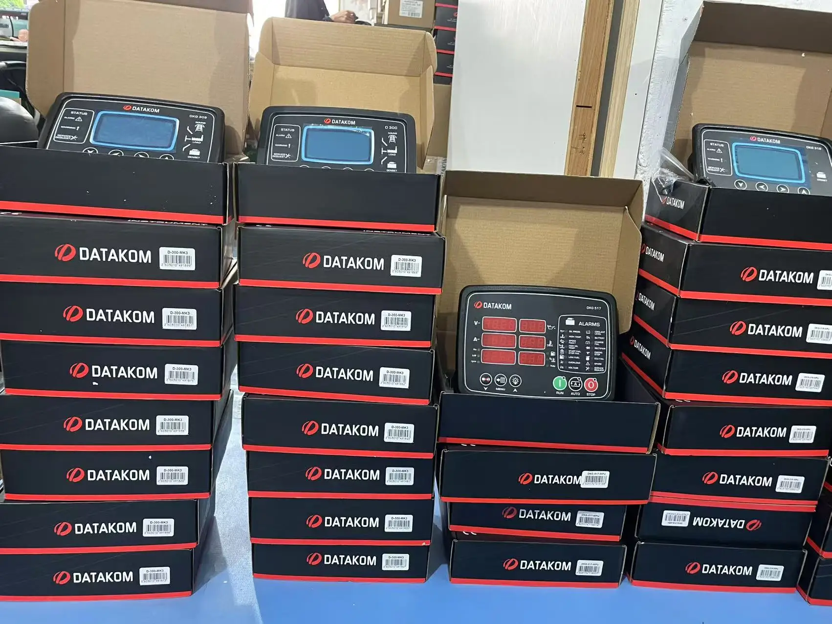 

Контроллер самозапуска дизельного генератора D500 DATAKOM D500 MK3 D-500-MK3