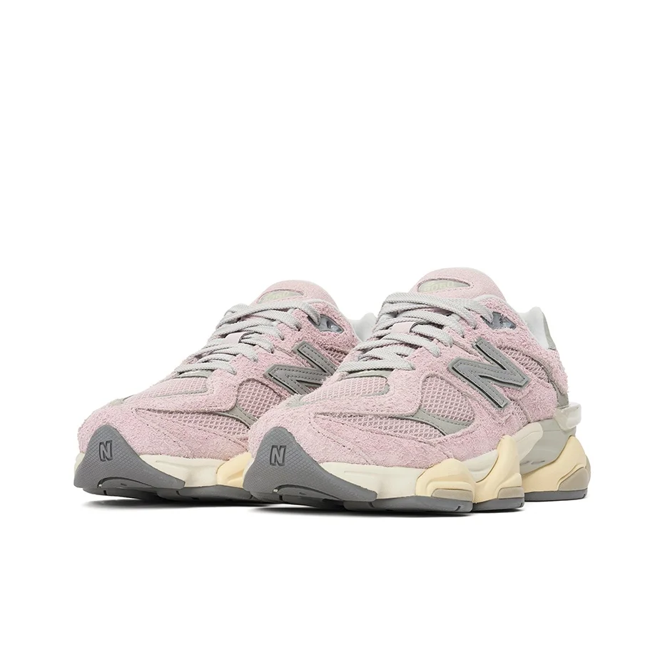 New Balance NB 9060 - حذاء كاجوال متعدد الاستخدامات ومتين وجيد التهوية ومنخفض القطع للرجال والنساء، باللون الوردي الفاتح والرمادي.