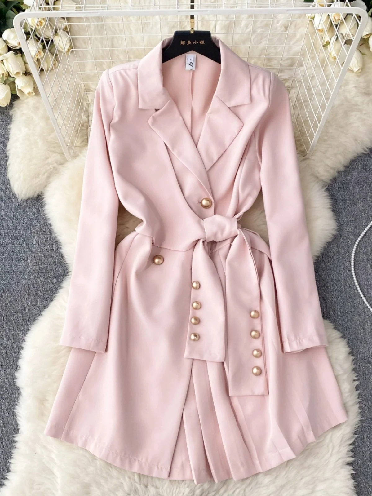 

Elegant Workwear Style Women's Dress with Bow Tie Short Design Pleated Long Sleeve Suit Collar Skirt Dress for Business