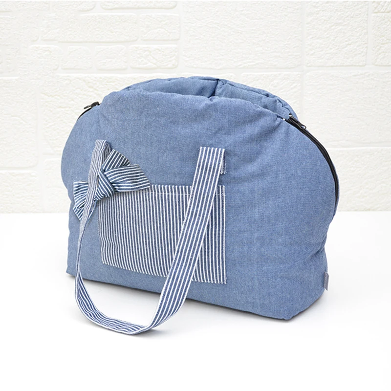 Pet Cat Carrier Bag For Cats and Small Dogs Machine Washable Soft-Sided Blue Denim Fabric Pet Carrier Outdoor Travel Handbag