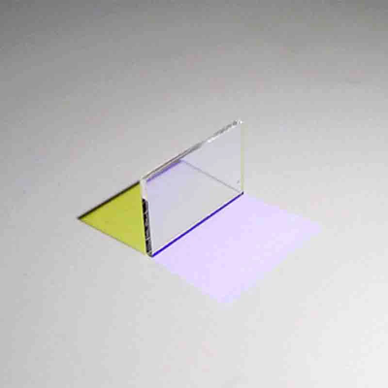 Dichroic Mirror Color Separation Plate At 45 Degrees Uses Transparent Golden Yellow, Transparent 500-800nm Reflective 320-430nm