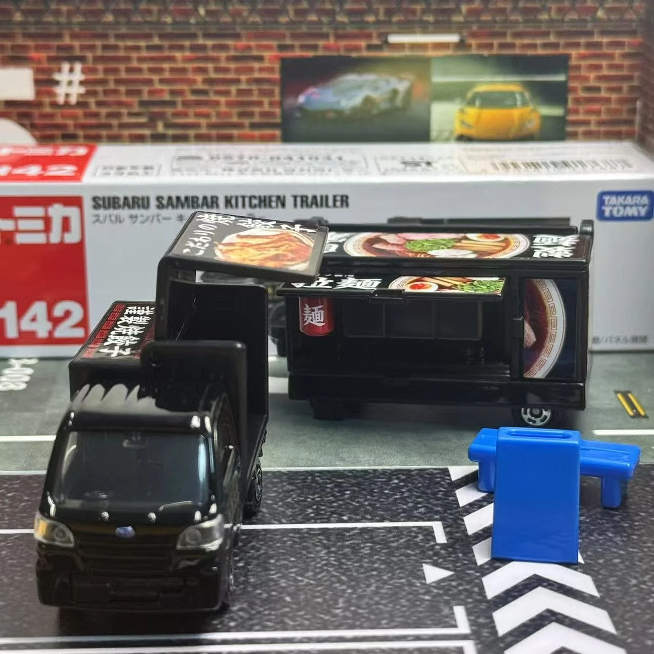 

Takara Tomy Tomica Long Type No.142 Subaru Sambar Kitchen Trailer Alloy Car Vehicle Diecast Metal Mode Collection Display Toy