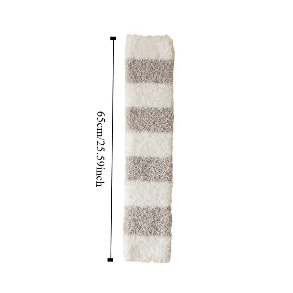 Carino addensare caldo tubo lungo calzino copertura semplice calze corallo calze in pile scaldamuscoli striscia pavimento calze di peluche autunno