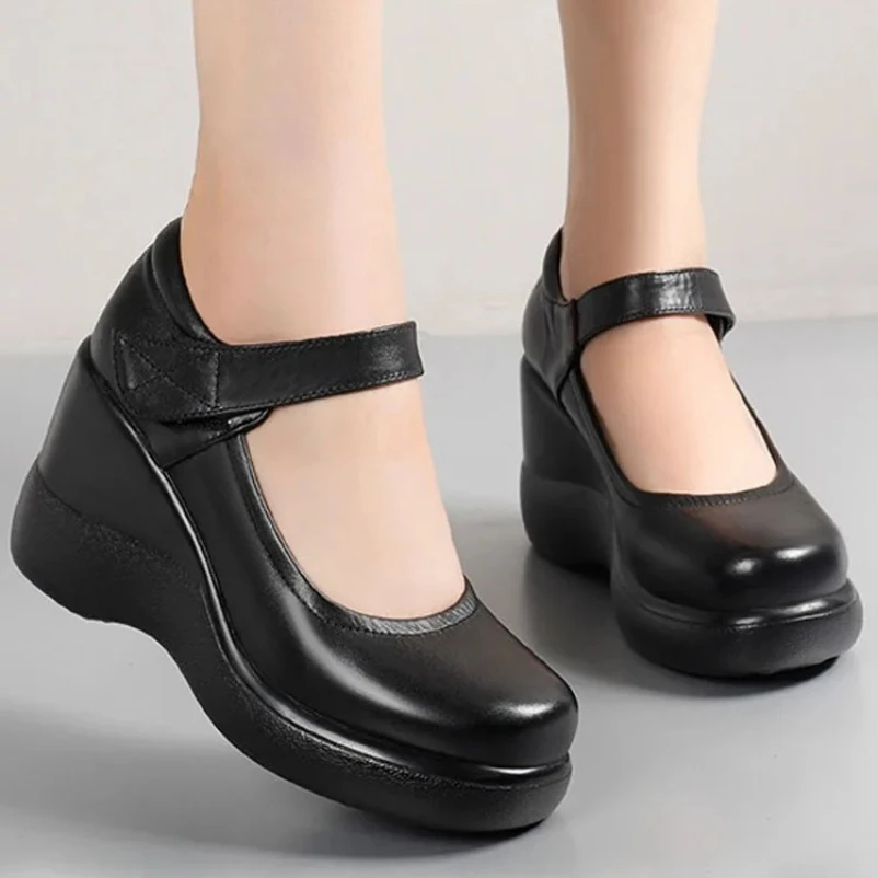 2025 جولة رئيس عالية الكعب أسافين منصة مقاومة للماء حذا فردي للسيدات الكعك سميكة سوليد منتصف العمر وكبار السن حذاء للأمهات #4