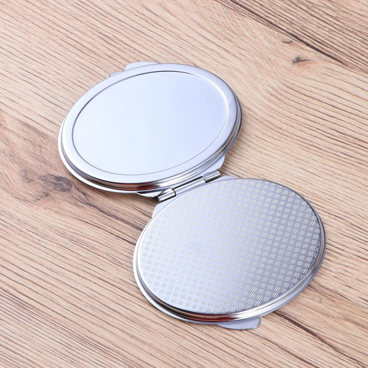 

Oval Shaped Makeup Mirror Double Side Foldable Compact Mirror High Definition Reflective Surface for Women Girls Gift