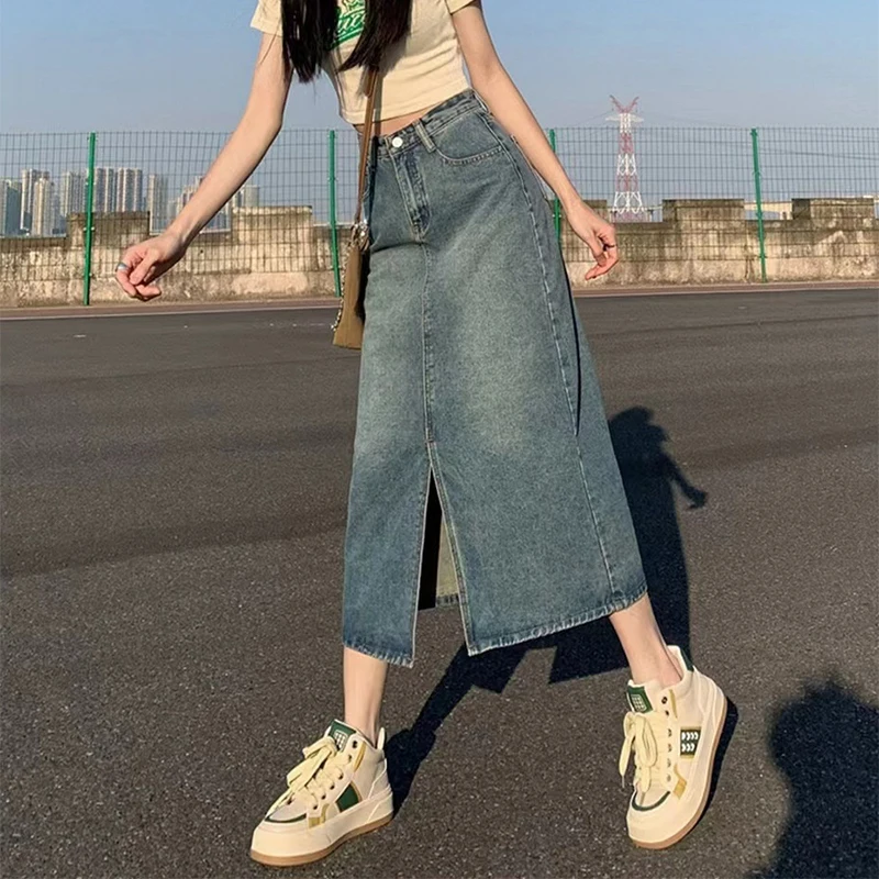 Women's High-Waist Slit Denim Skirt Retro Washed A-Line Hip-Covering Straight Long Skirt for Casual Comfortable Fit 11 Sa4f27c836c6b446c8fda805e5febcac2z