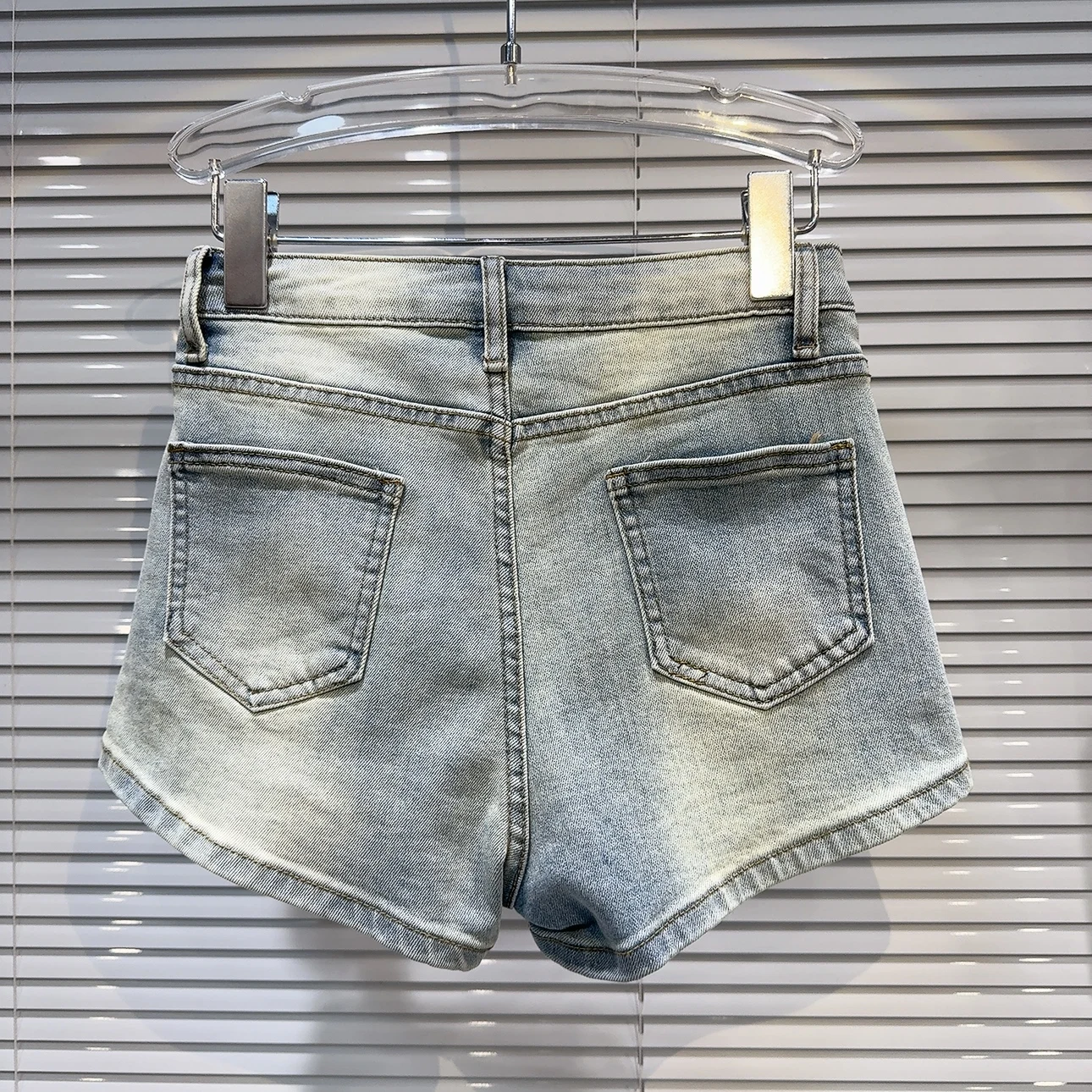 아메리칸 슬레 메탈 블루 디자인 웨이드 화이트 티-쿼터 길이 데님 반바지 여성용 여름 스트레이트 레그 노 스트레치