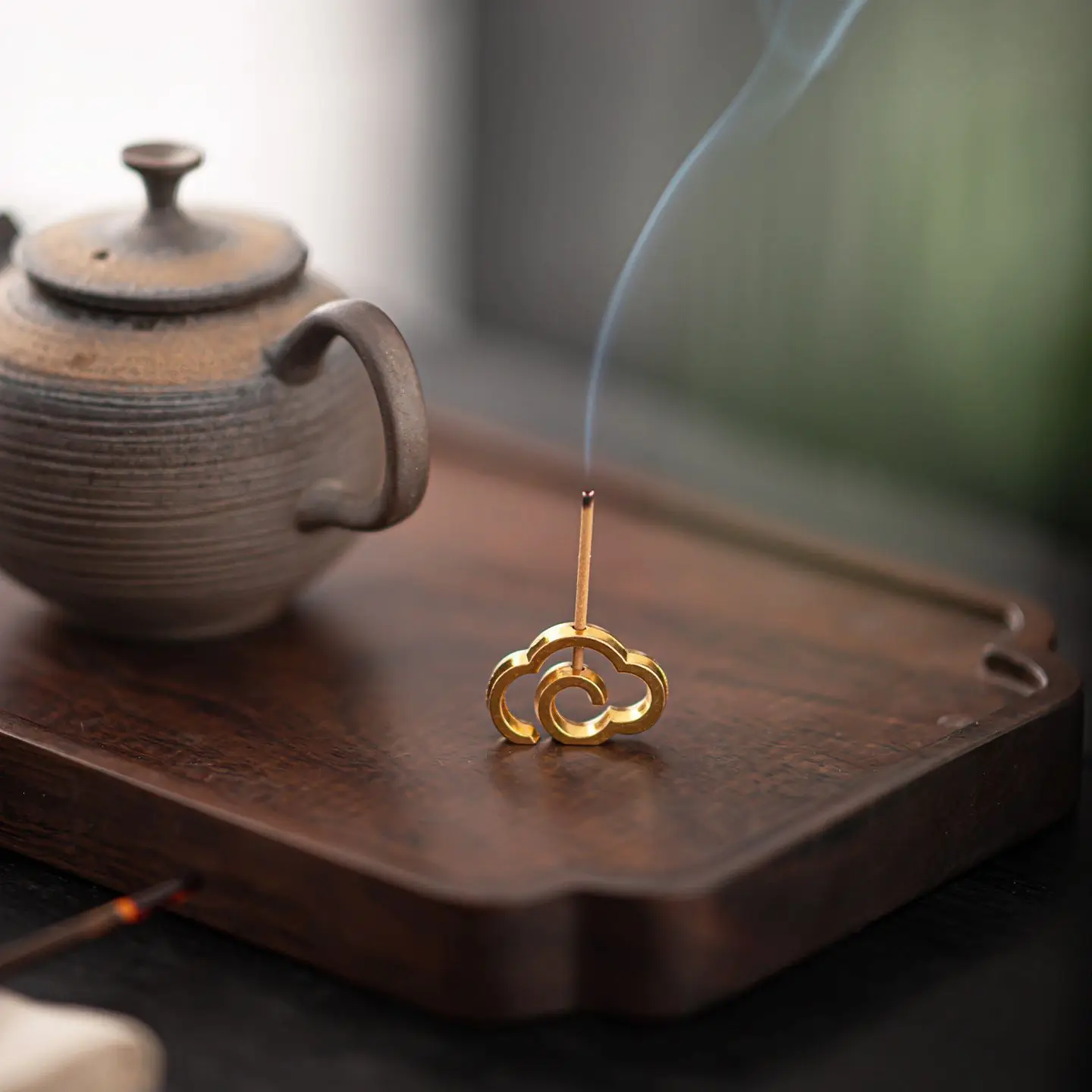 

Minimalist Cloud Incense Holder 4 Colors Gold Silver Bronze Copper Simple Design Small Incense Stand Desktop Decor Meditation