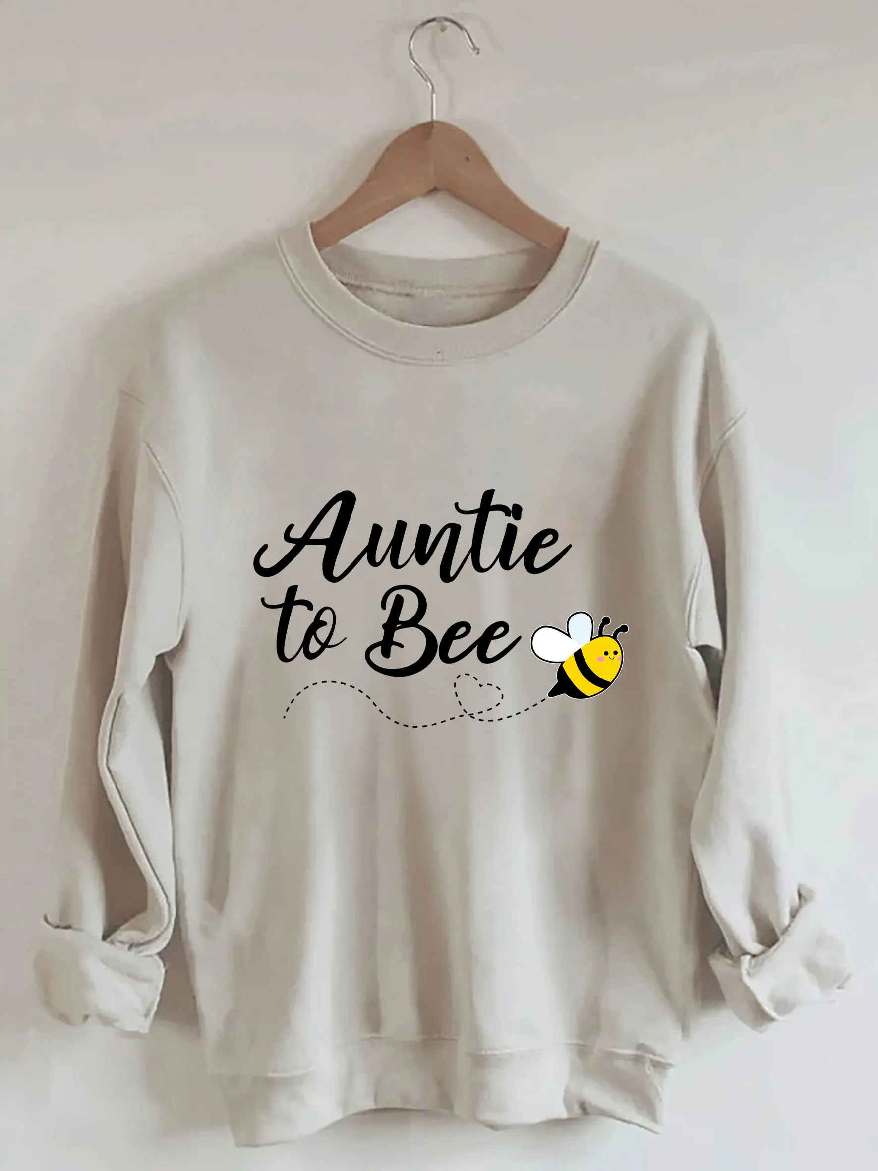 Auntie to Bee Aunt Sweatshirt Grandma Mimi Sweatshirt Funny Women Long Sleeve Shirt Gift for Expecting Mothers