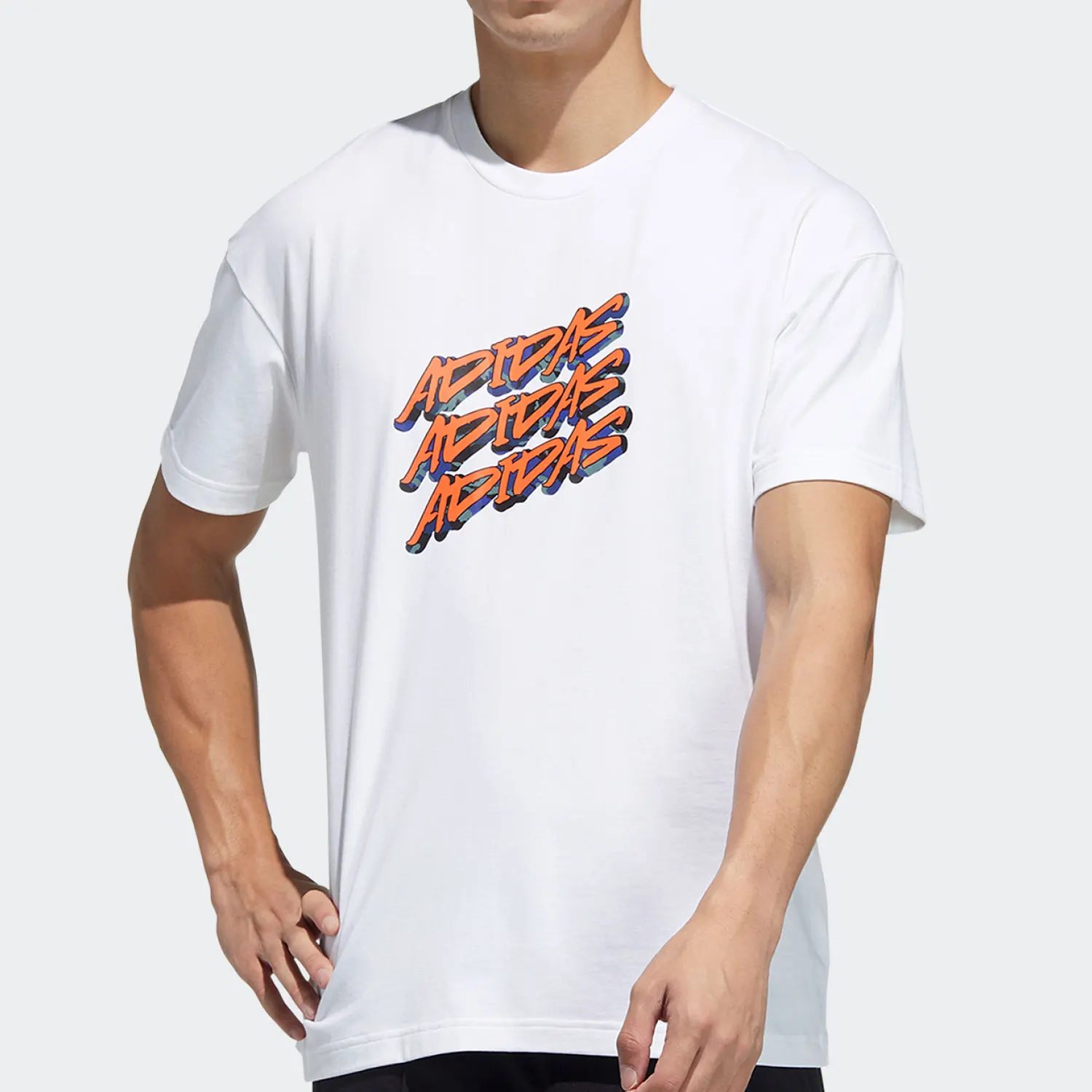 

Adidas Genuine Seasonal New Men's Breathable Casual Sports T-Shirt GP0839