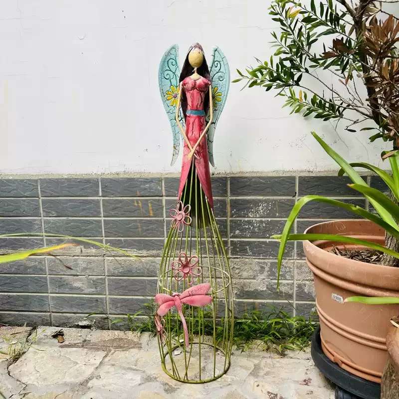 Country Vintage Iron Clematis Trellis Outdoor Climbing Plant Support for Balcony Rustic Metal Vine Stand Angel Wing Garden Decor