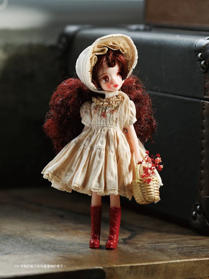YJ SARAH Blythe Doll Costume Pattern Book DIY Sewing Guide for Making Clothes