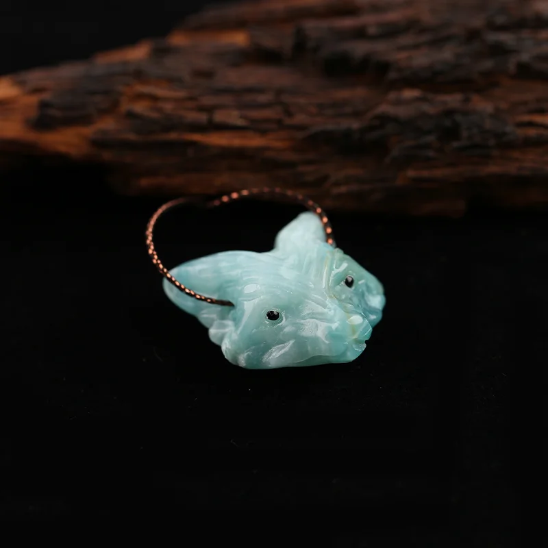 Natural Stone Amazonite Wolf Head Pendant Bead,Handcarved Animal Pendant DIY Jewelry Necklace Accessories 26x18x11mm 5g