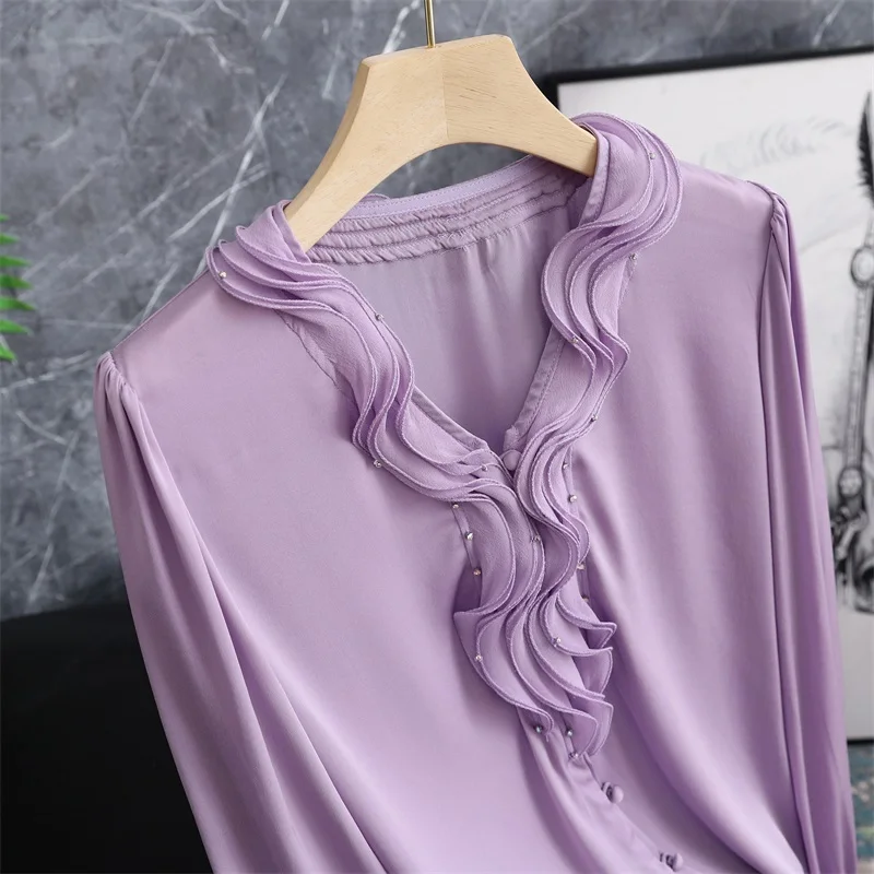 

Изысканная фиолетовая шелковая блузка с V-образным вырезом, расшитая бисером, из натурального плотного шелка, с длинными рукавами-фонариками, для офиса и повседневной носки