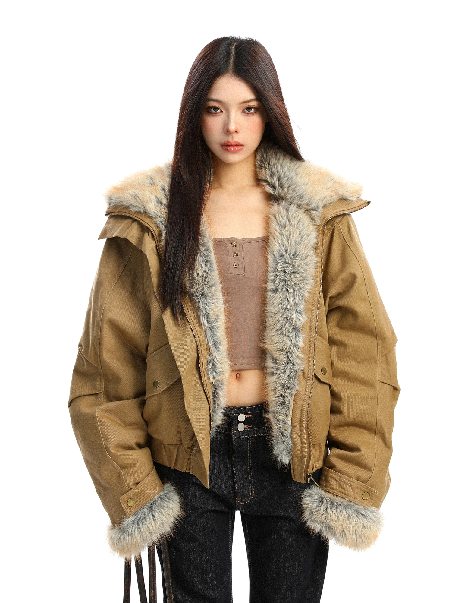 

Утепленная зимняя хлопковая куртка женская модная с меховым воротником, свободного кроя, с капюшоном, на молнии, цветная