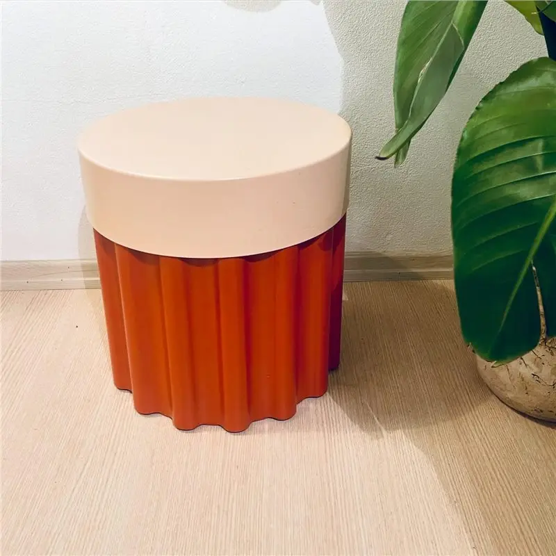 

Table storage bedside red sofa net Korean creative small edge color belt ins coffee table belongs to Tessa
