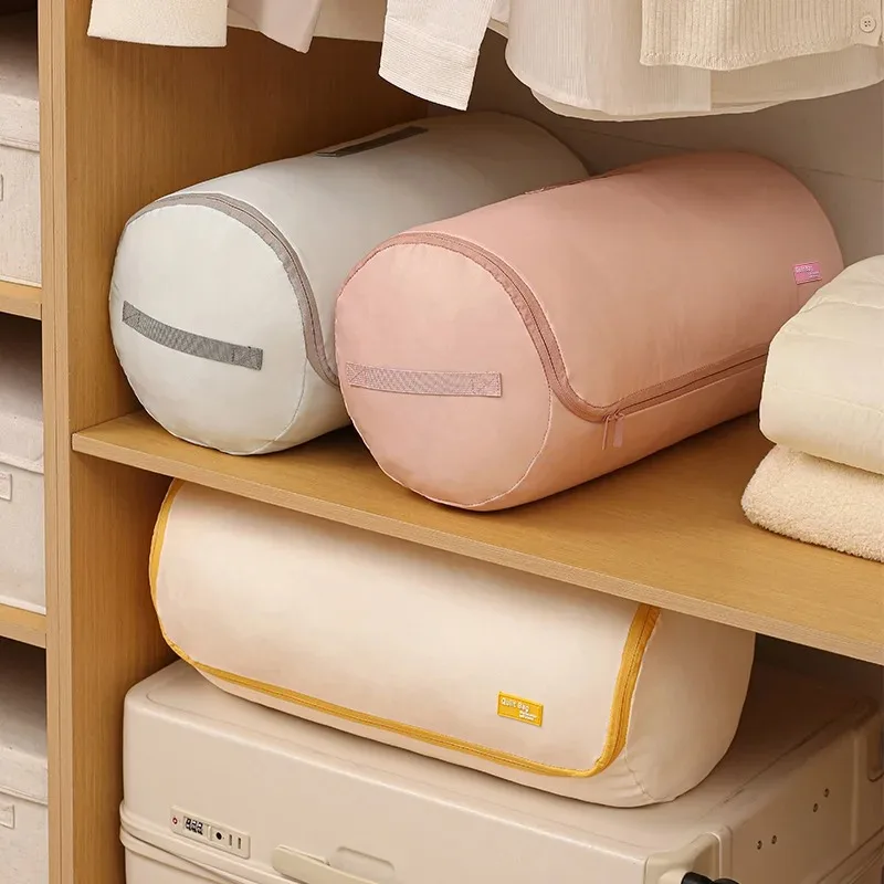 

1 шт. Цилиндрическая сумка для хранения одеял для домашнего использования, большая вместимость, компрессионная, для организации хранения одеял/одежды/перевозки багажа