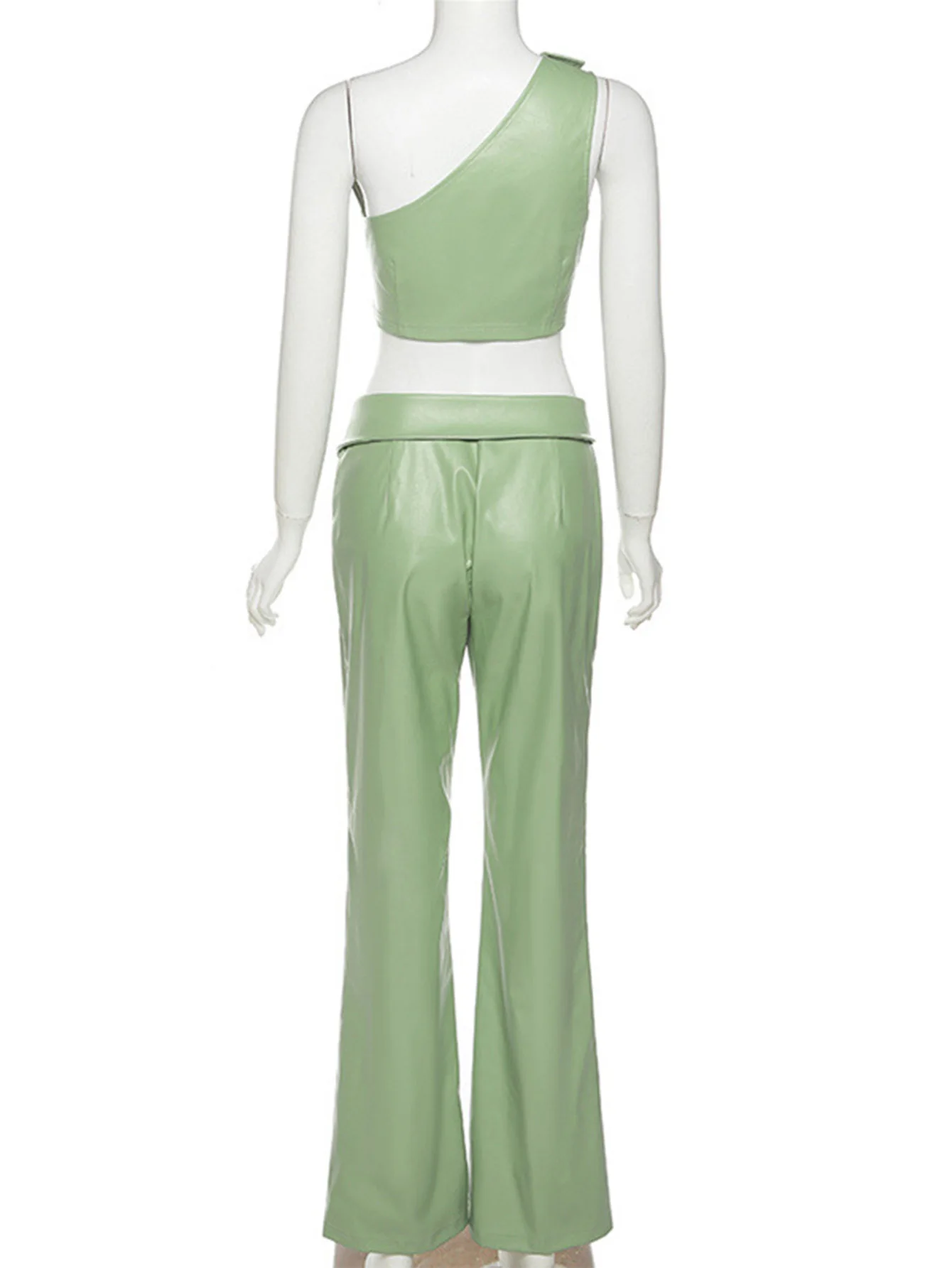 بدلة قفز مثيرة من جلد البولي يوريثان بدون ظهر للسيدات صيفية مستقيمة بدلة رومبير للسيدات 2025 جمبسوت أنيق فاخر لحفلات أعياد الميلاد