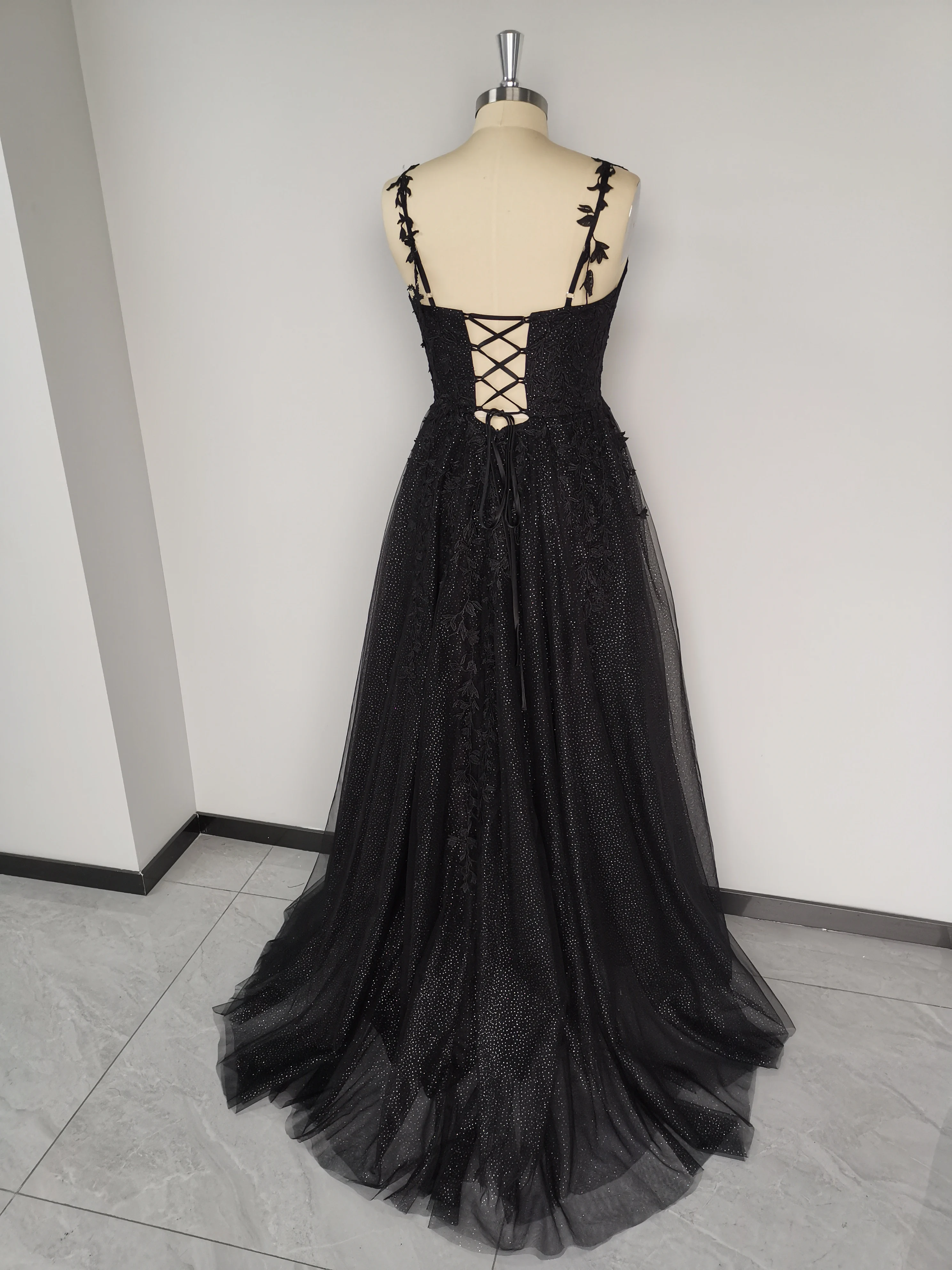 Spaghetti Strap Tulle Long Prom Dress With Appliqued Graduation Women Elegant Evening Gowns For Wedding Party Special Occasion