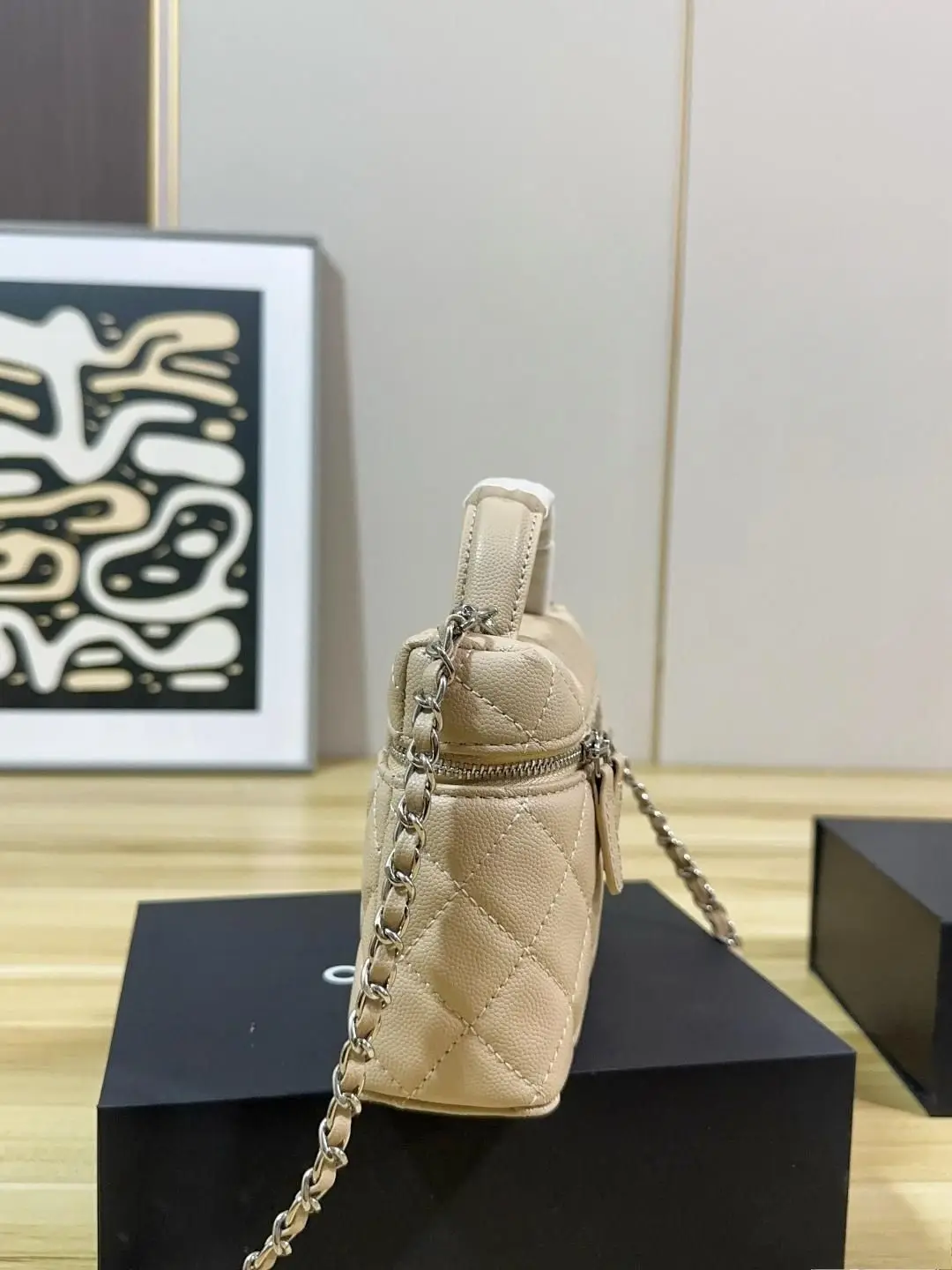 Multi-Compartment PU Shoulder Bag — product information 4