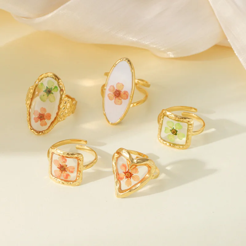 Ins Retro Women's Fashion Jewelry Eternal Flower Series Stainless Steel Ring Love Accessories Open Ring