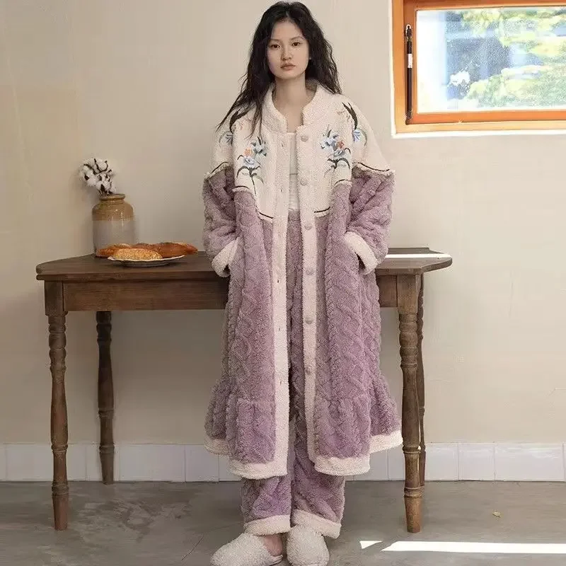 Embroidery Vintage Sleepwear Nightgown Sets Long Sleeve Pants Velvet Women Flannel Autumn Winter Warm Thick Luxury Brand Clothes