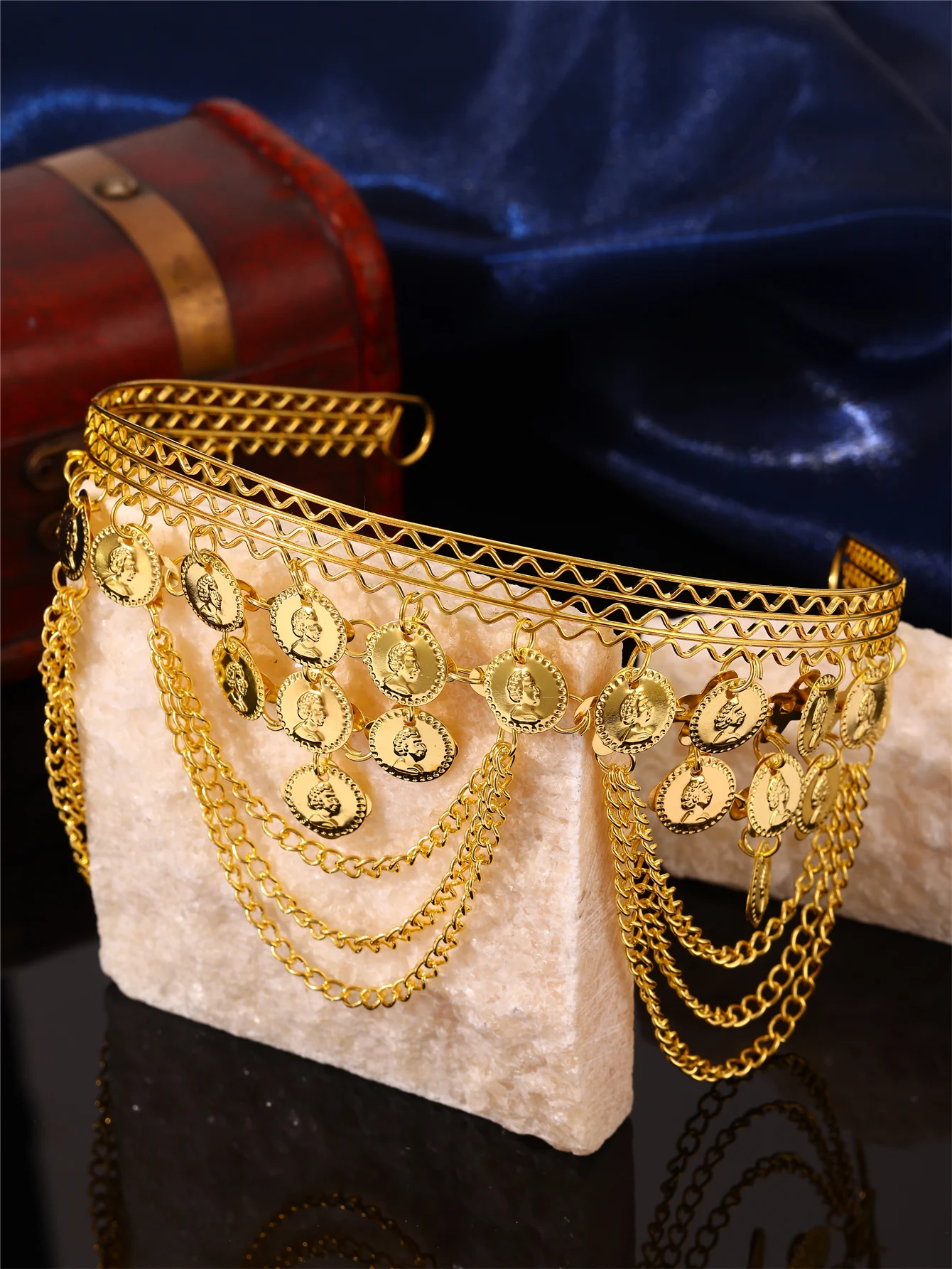 1 Piece of Luxurious Palace-Style Women's Hairband, Multi-Layered Tassel Chain, with Coin Pendant, Arabic Women's Wedding Jewelry Hair Accessory