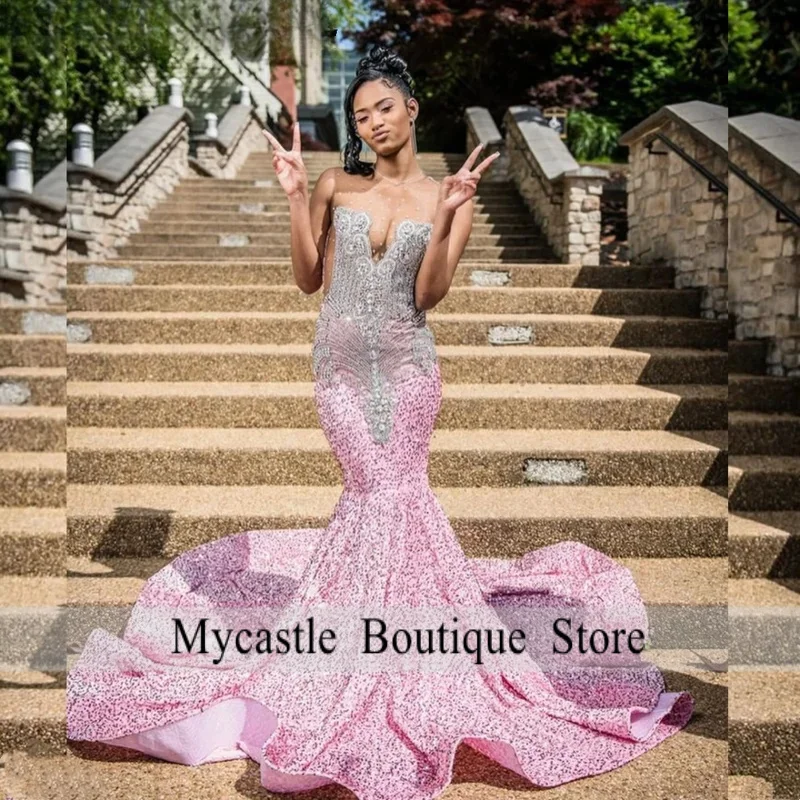 カスタマイズされたグリッターピンクスパンコールアフリカ人魚プロムドレス 2026 シルバークリスタルビーズイブニングパーティードレスローブドソワレ