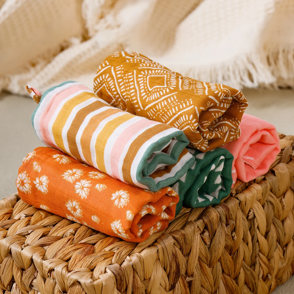 HappyFlute New Print 5Pcs 25*25CM Double-Sided Available Super Soft&Breathable Cotton Baby Multi-purpose  Square Towel