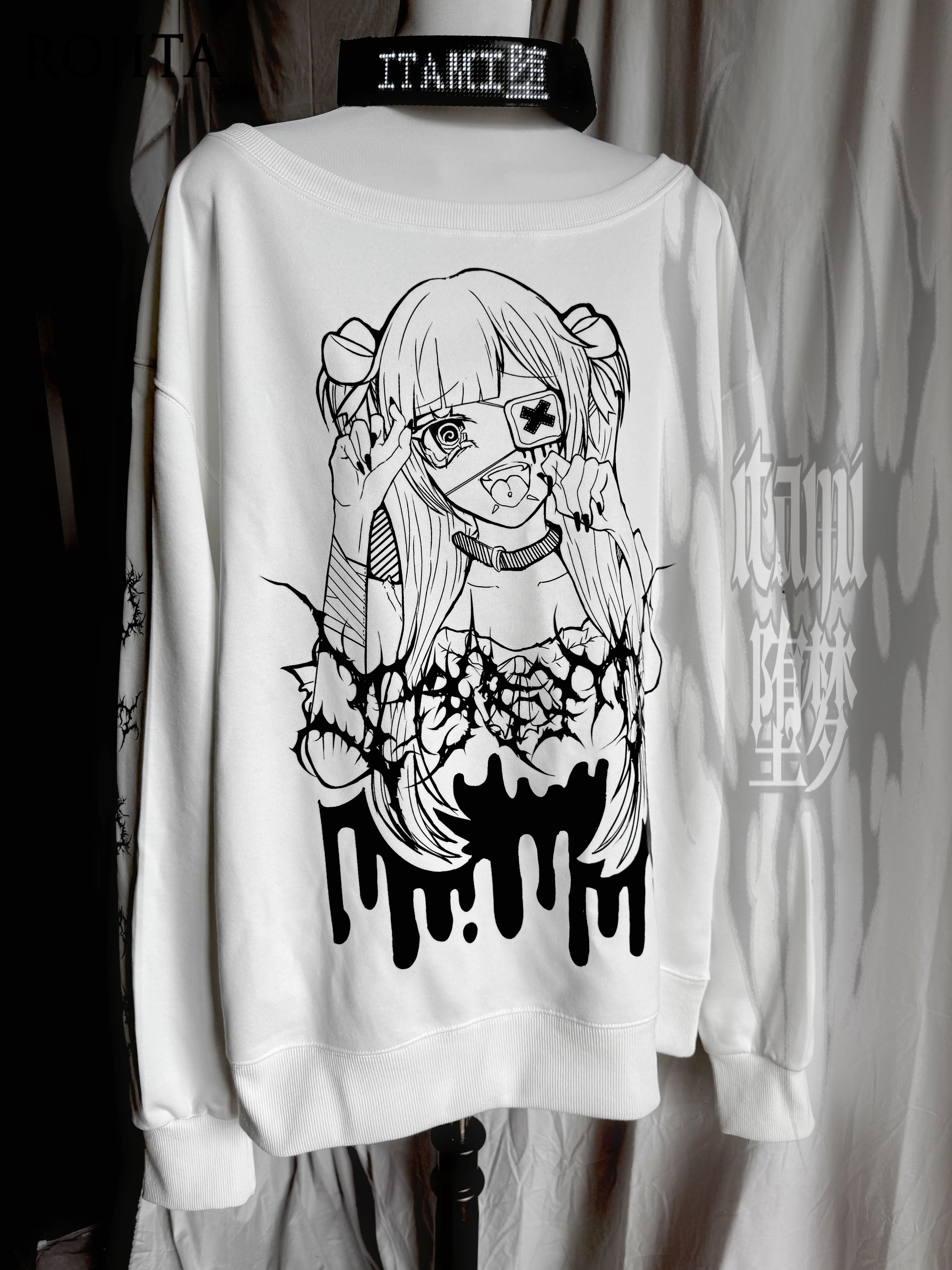 

Свитшот в стиле дарк-панк готика с открытыми плечами, свободного кроя, с японским кружевом, новинка весны 2026