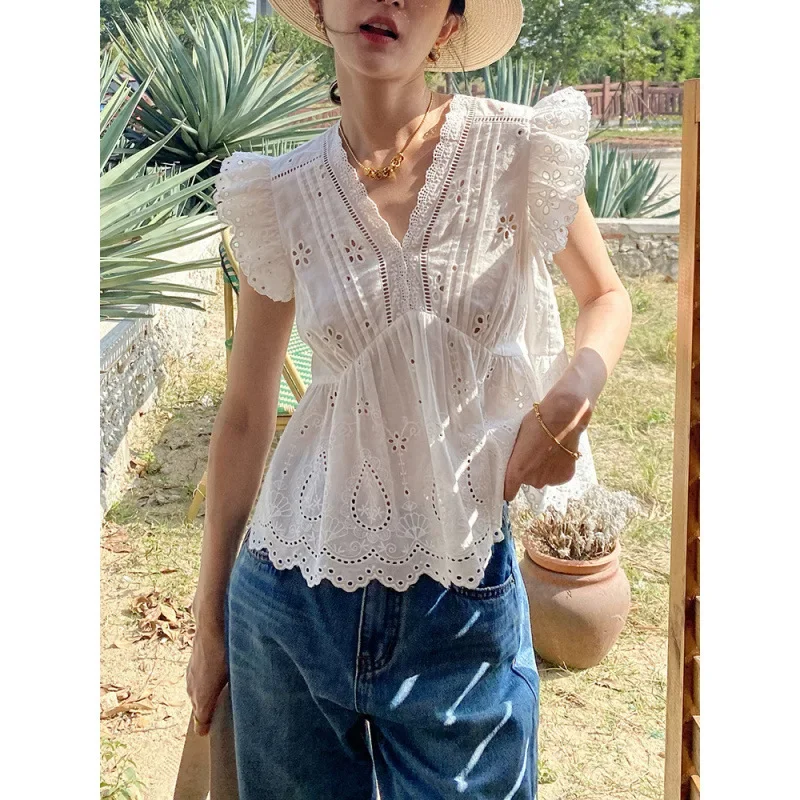 

Summer new doll shirt French white shirt women's embroidered European women's clothing small top sleeveless shirt