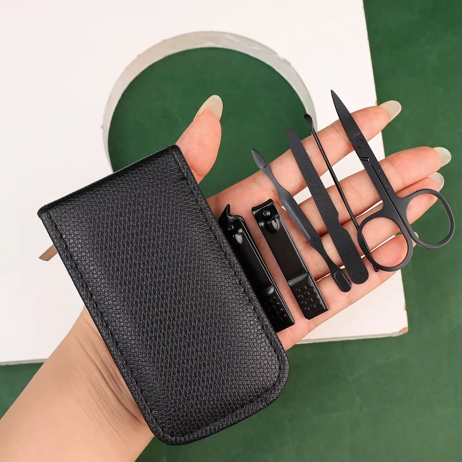 Juego de manicura con Funda de cuero, kits de herramientas profesionales para el cuidado de los pies y la cara, cortaúñas de acero inoxidable, regalo ﻿