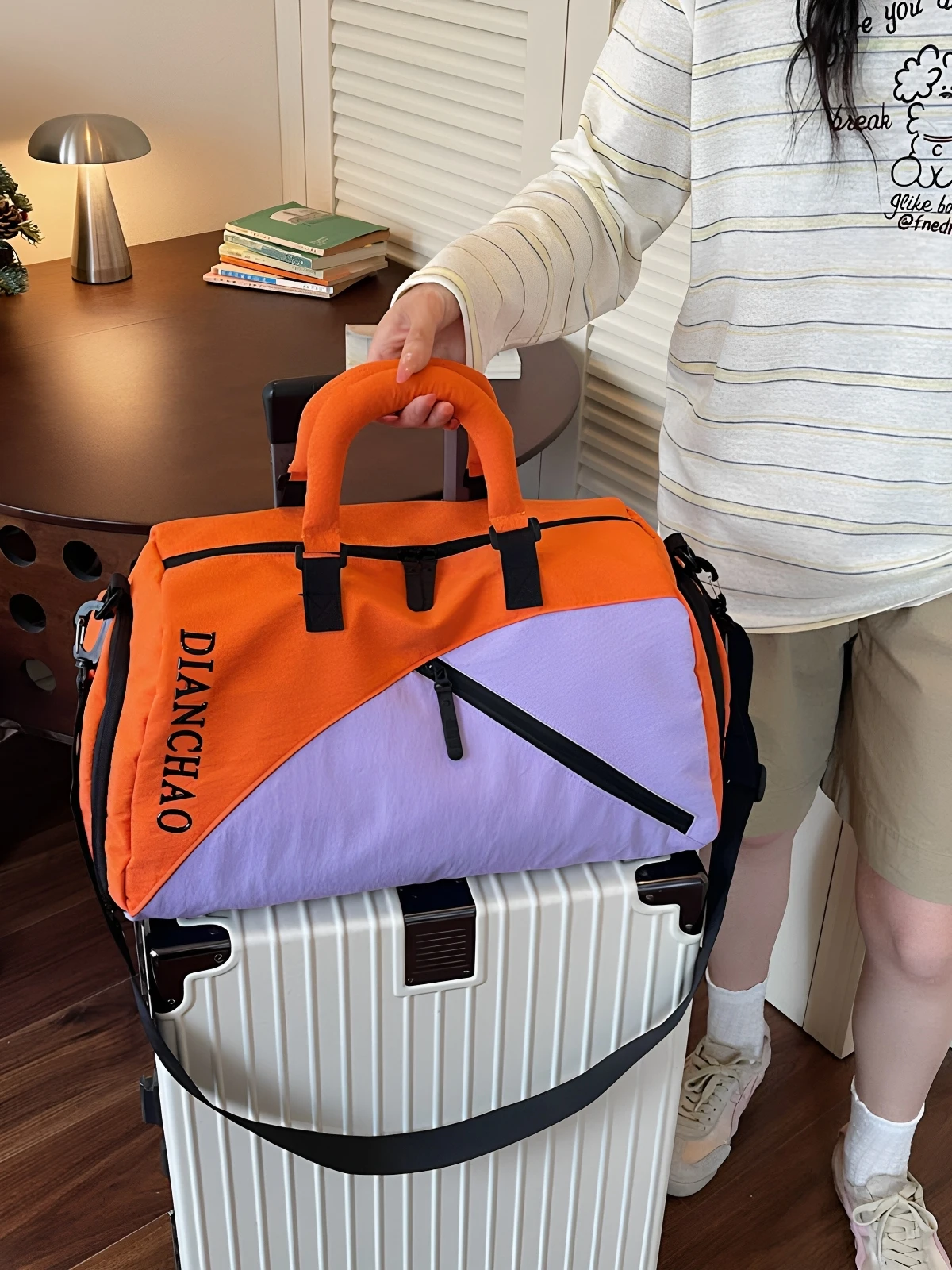 fashionable-large-capacity-handheld-short-trip-travel-bag-for-men-and-women-sport-fitness-bag-suitable-for-business-travel