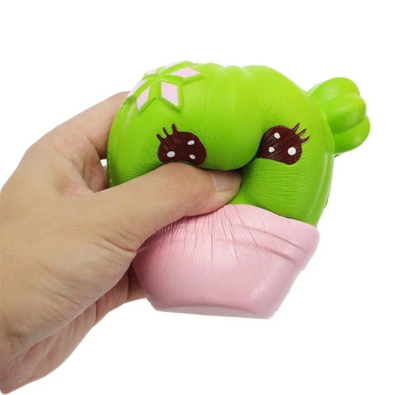 Jumbo Cute Cactus Squishy Simulation Plant Slow Rising Soft Squeeze Toy Cream Scented Stress Relief for Kid Xmas Fun Gift