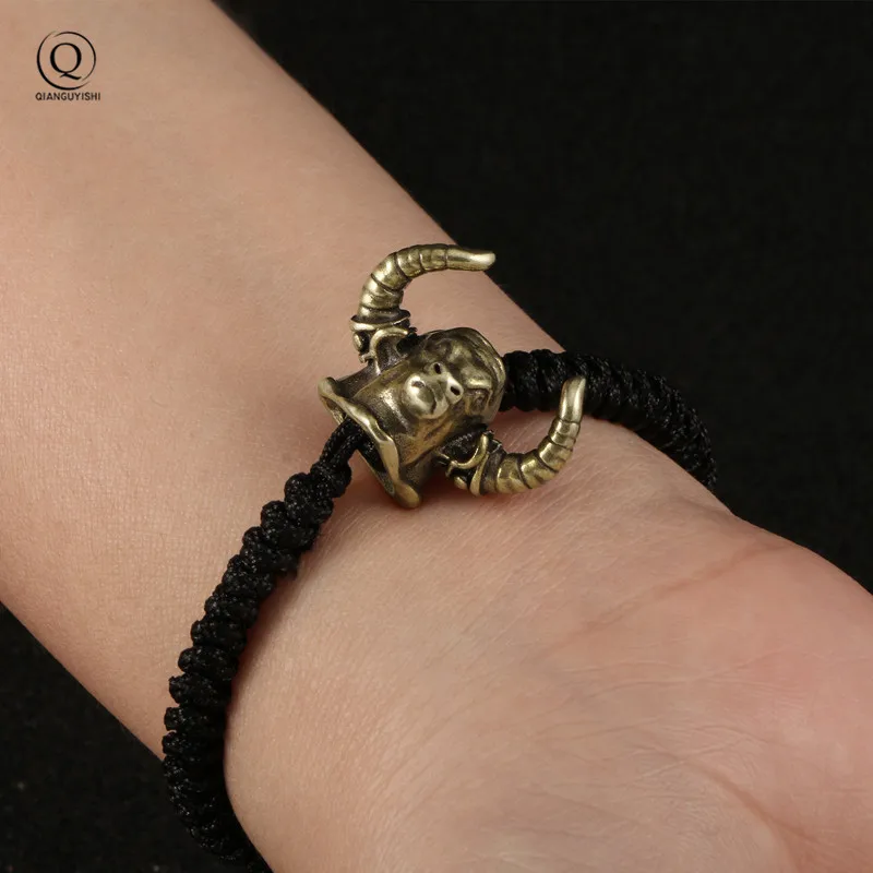 Brass Antique Bull Demon King Ox Horn Helmet Skull Head Knife Beads Paracord Bracelet DIY EDC Keychains Hand Chain Accessories