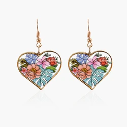 Makersland Heart Earrings Wooden Vintage Flower Dangle Pendants Jewelry For Women New Design Trendy Drop Earrings For Girl