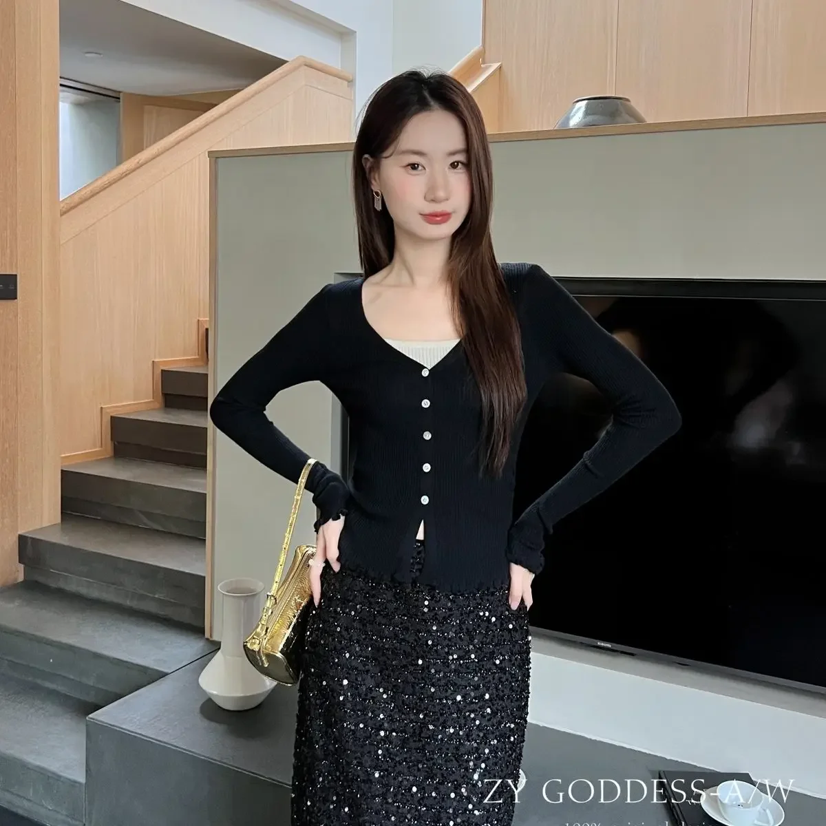 เสื้อคาร์ดิแกนแขนยาวดีไซน์ใหม่ เสื้อสเวตเตอร์ถักแบบใหม่ สีตัดกัน เสื้อถักแบบใหม่