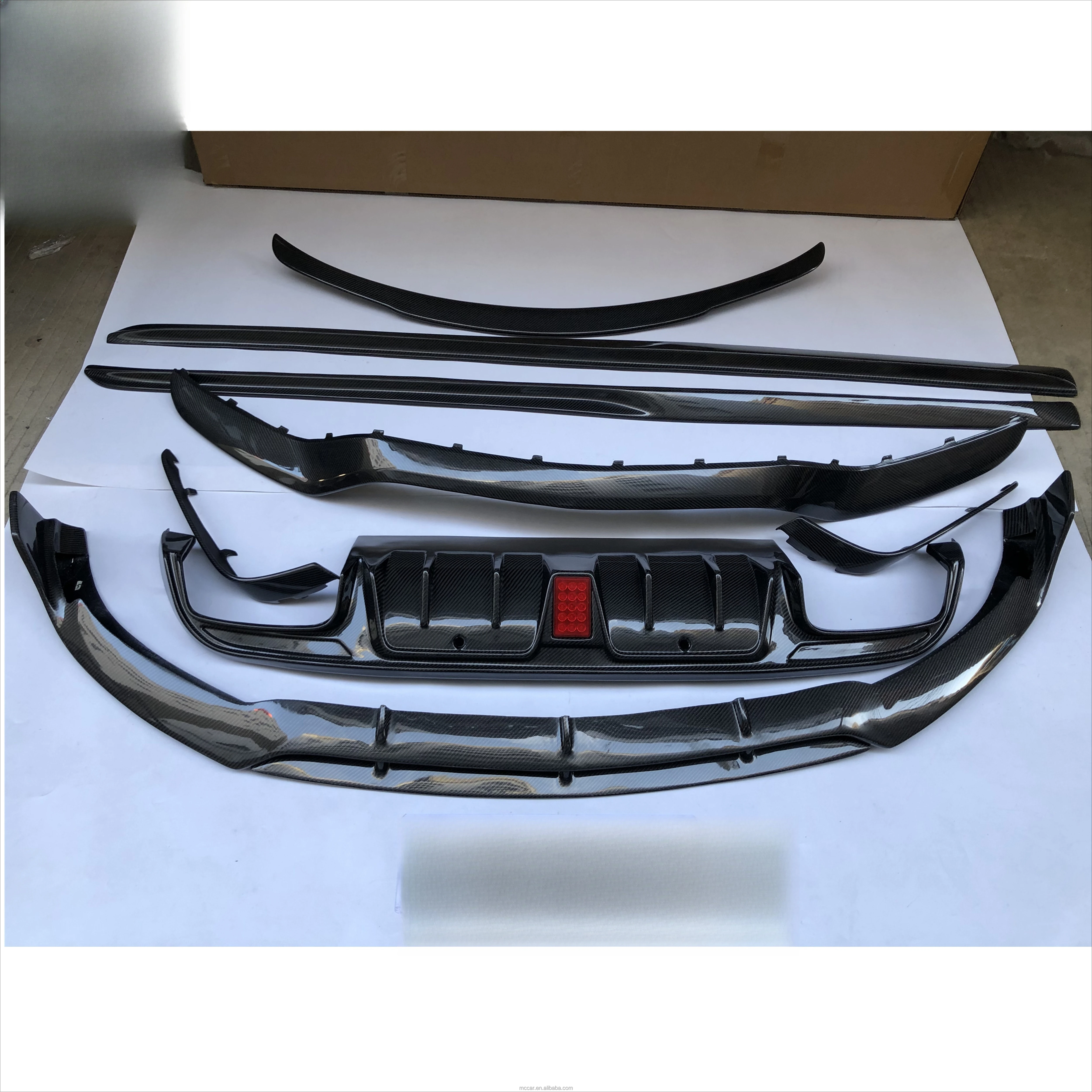 

Carbon Fiber Body Kit Is Suitable for MercedesBenz W205 C63 AMG Front Lip Diffuser Side Skirt Spoiler