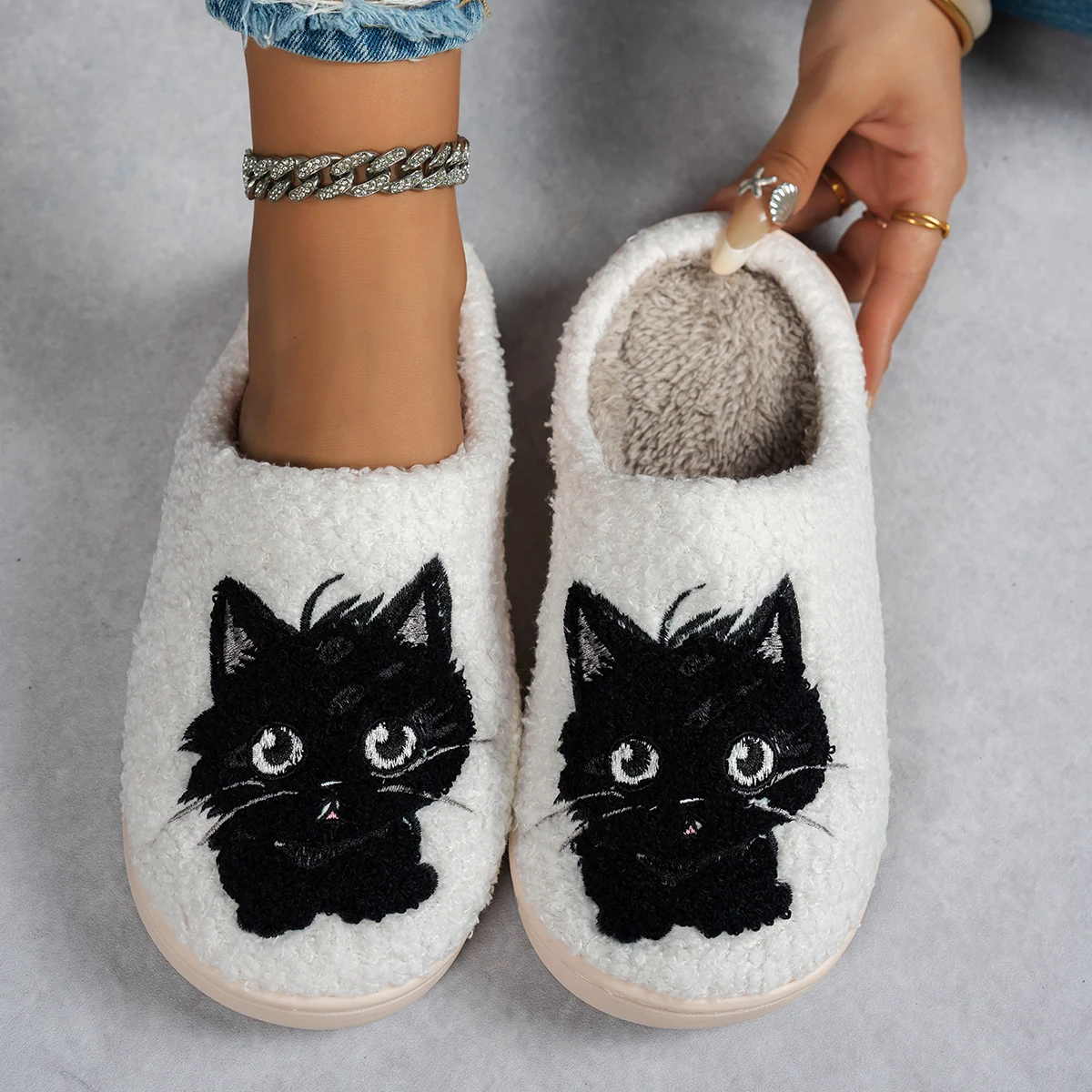 

Cute Black Cat Bedroom Slippers Women Indoor Mute Fashion Plush Warm Exquisite Home Winter Soft Sole Comfy Gift Couple Shoes