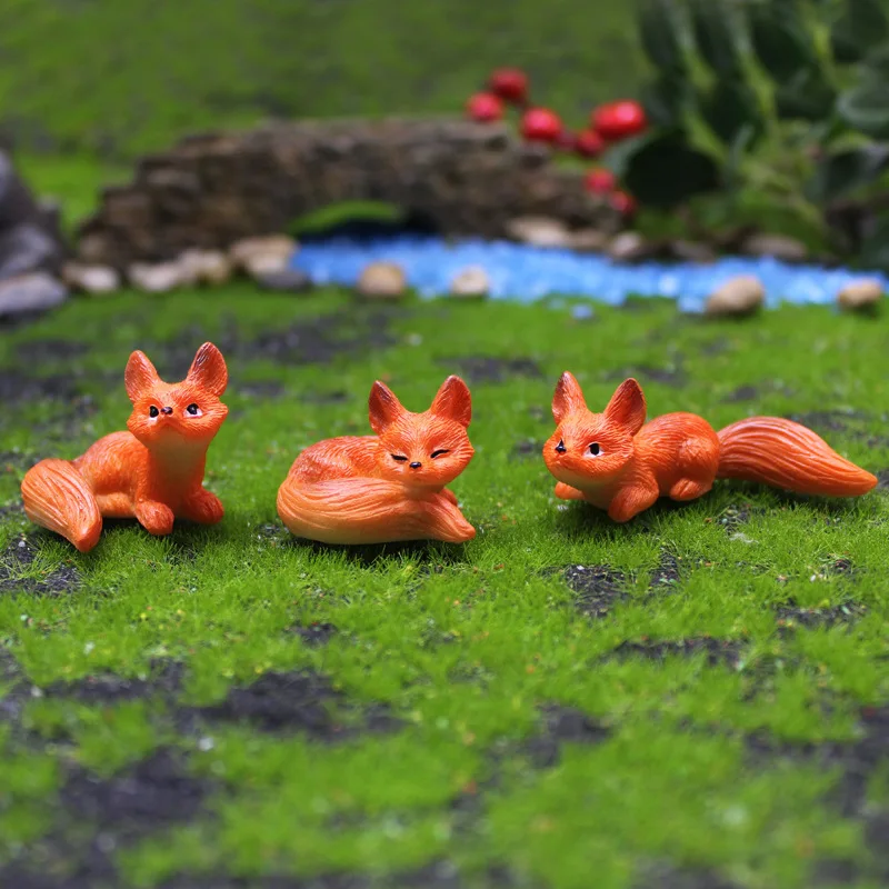 

3Pcs Mini Resin Fox Sculpture Cute Fairy Garden Moss Landscape Micro Landscape Decoration Small Animal Figurines