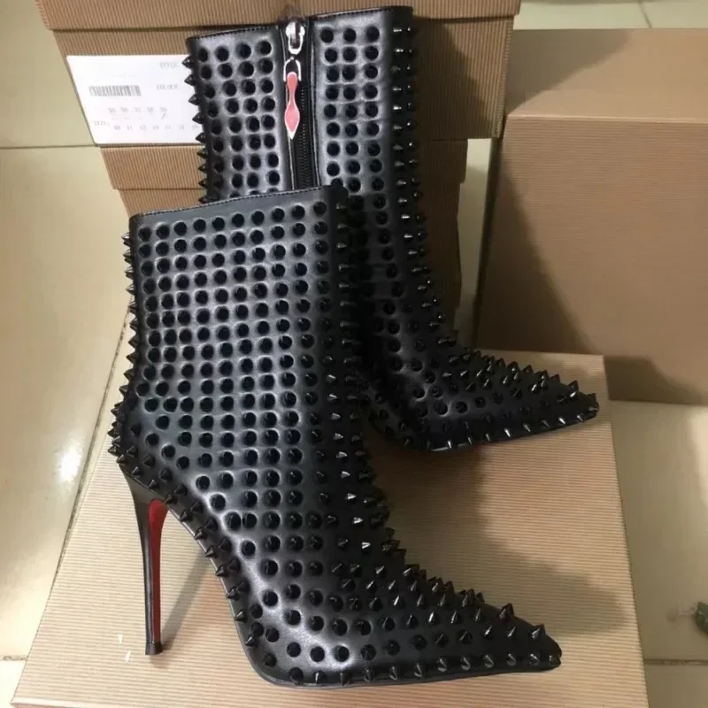 

Luxury Top Quality Fashion Sexy Crystal Red Sole Shoes Ankle Boots for Woman Pointed Toe Shoes Party Modern Autumn Booties Rivet